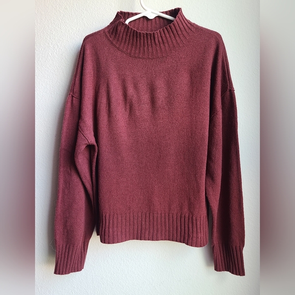 Chelsea &Violet - Girl's Maroon Sweater,  Sz Medium - Picture 1 of 3